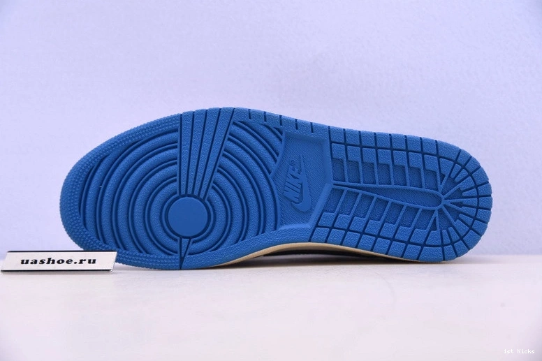 Jordan Scott Low Fragment Air DM7866-140 1 Travis 1023